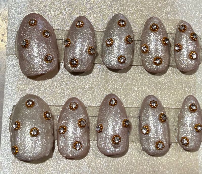 Desi Sparkling Press-On Nails with Gems