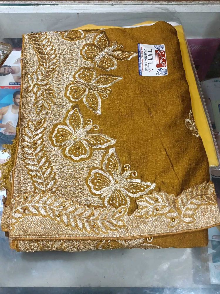I want to sell Women Saree Just Wow