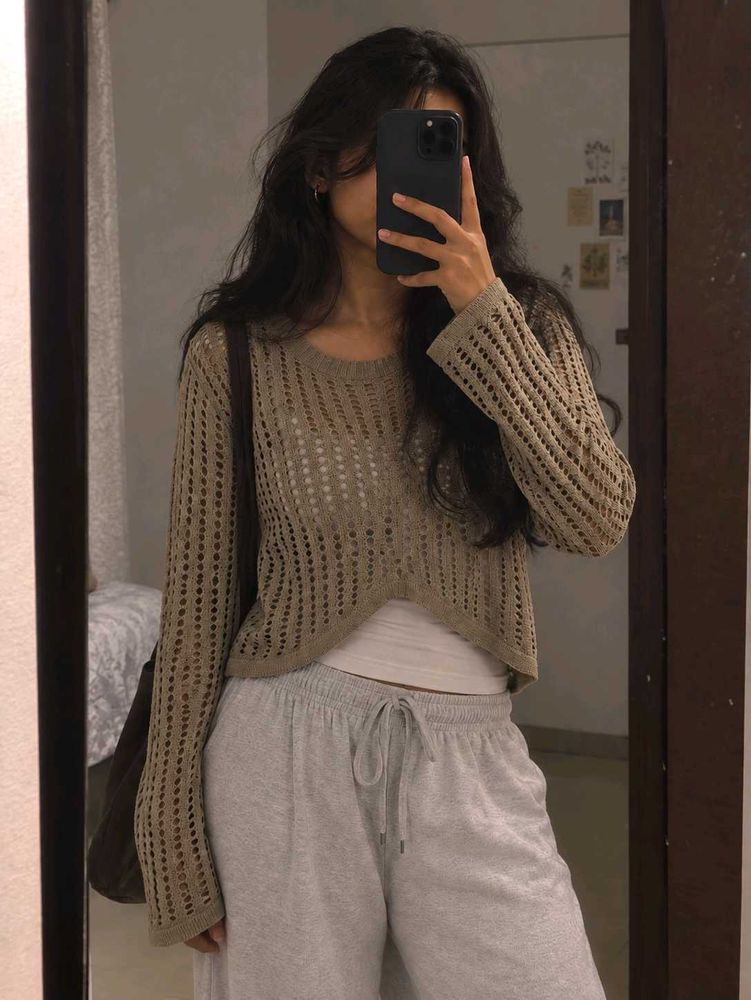 Cropped Knit Top