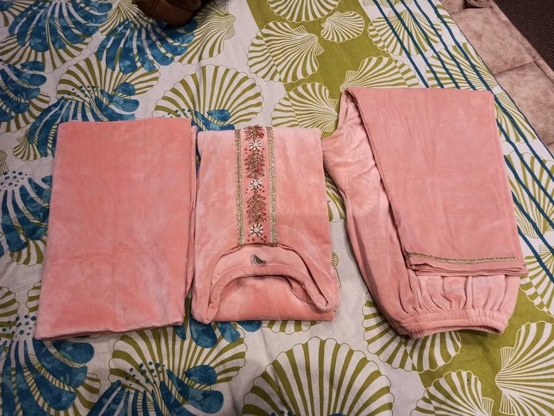woolen Peach Velvet Kurta Set