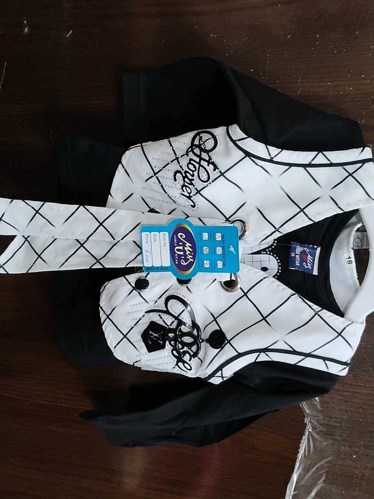 Cute Black &amp; White Outfit Set