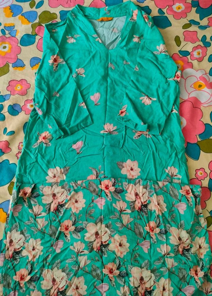 Elegant Teal Floral Kurta