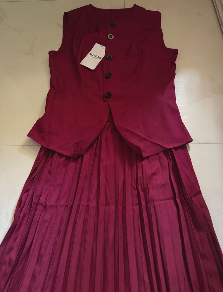 Maroon Pleated co-ords set