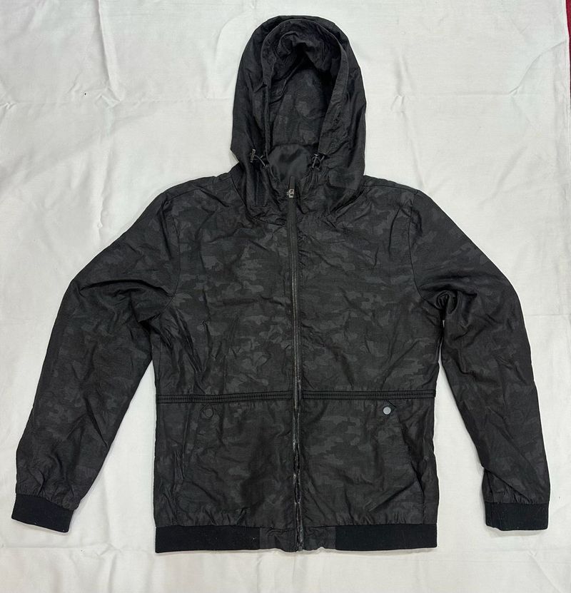 Men’s Black Camo Hooded Jacket