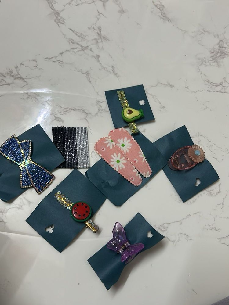 Assorted Cute Hair Clips Set