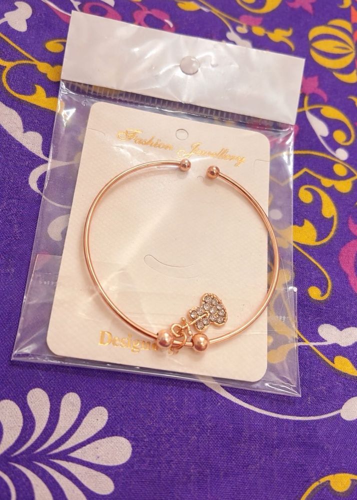 Rose Gold Bracelet with Charm