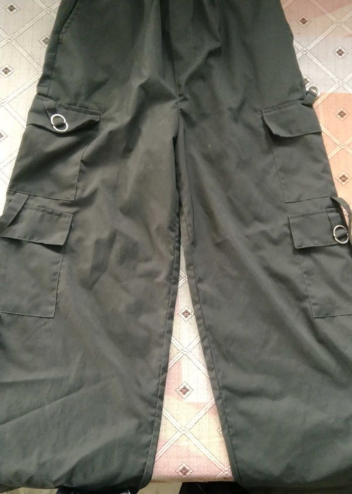 Cargo Pants with Ring Detail