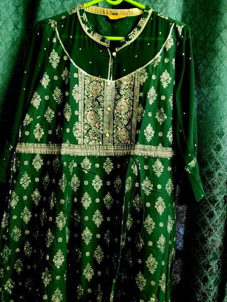 Elegant Green Kurta Set