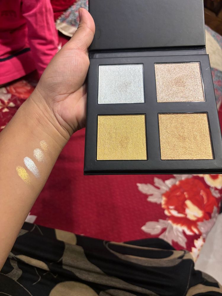 Highlighter Palette