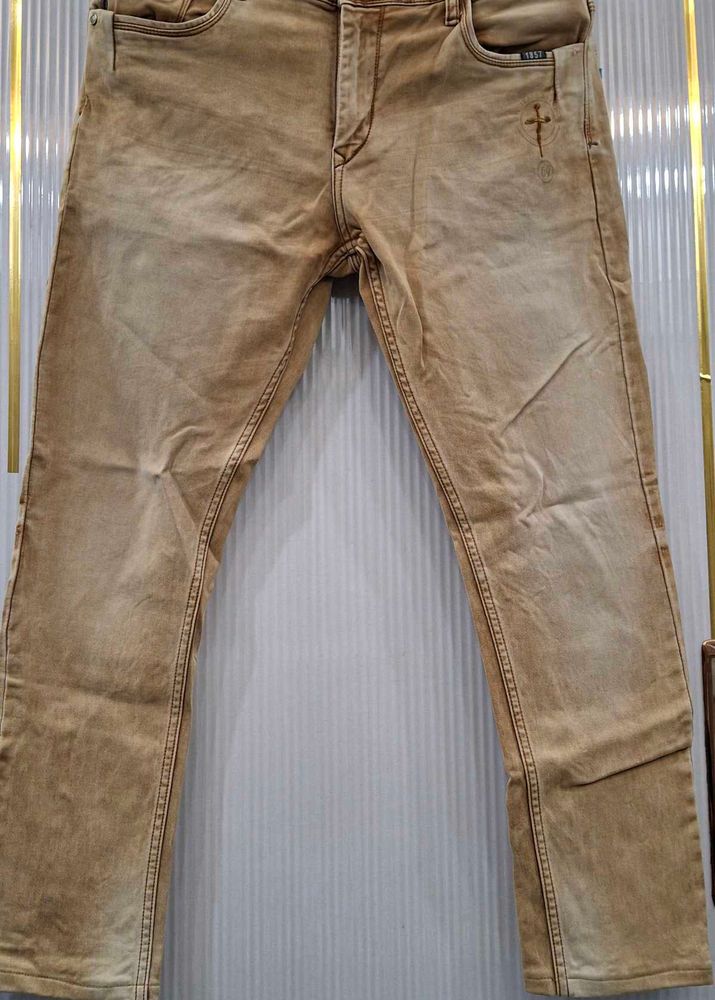 Bravo Men's Brown Jeans