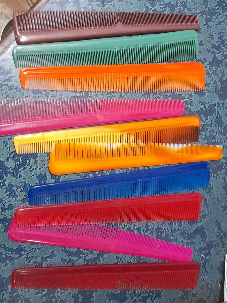 10 Comb With Tape Dispenser Cutter (Small)
