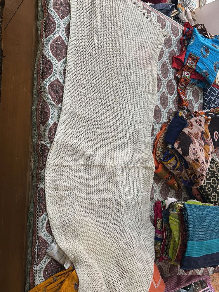 Hand-Knitted Cream Dupatta