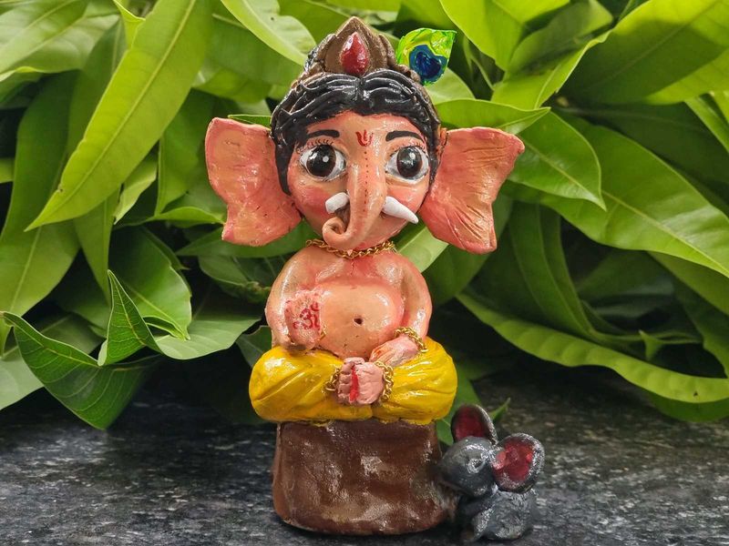 cute Handmade Ganesha Idol with Mooshika