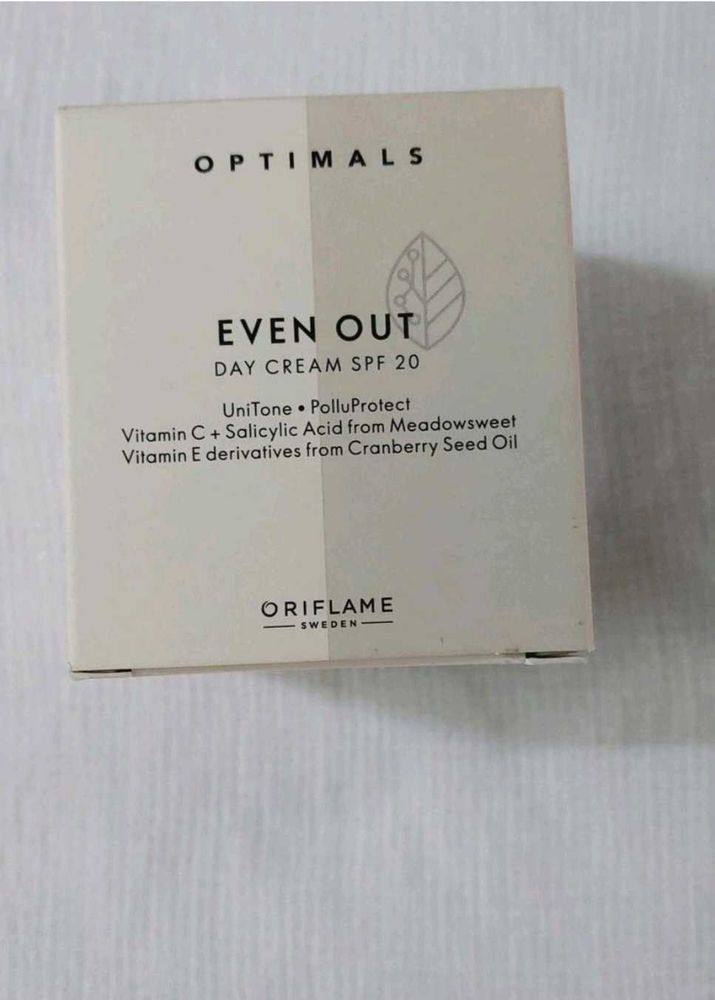 Oriflame Optimals Even Out Day Cream SPF 20