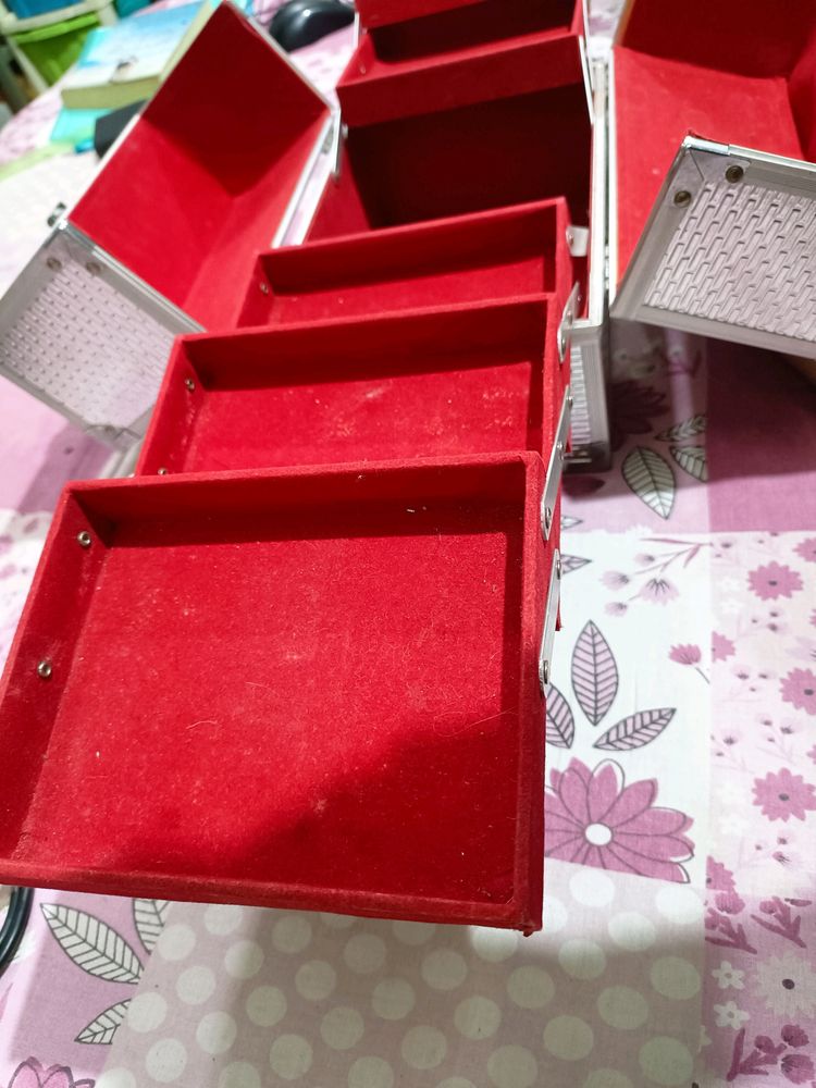 Vanity Box