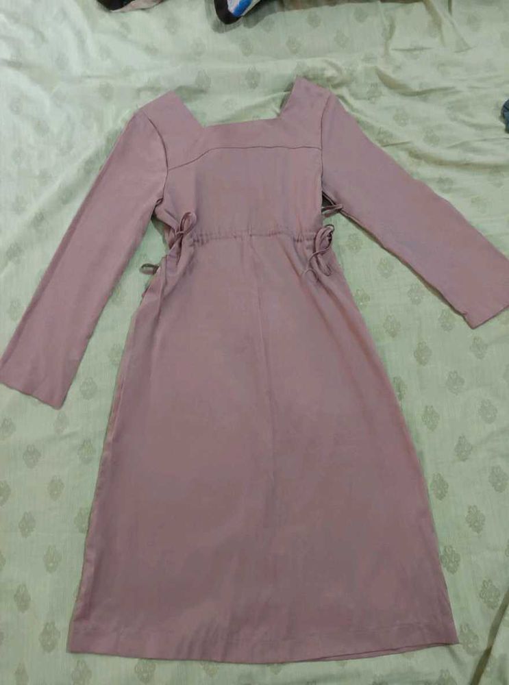 Elegant Mauve Midi Dress