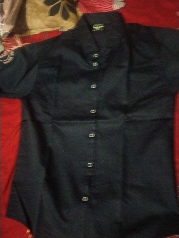 Navy Blue Button-Up Shirt with Graphic Print