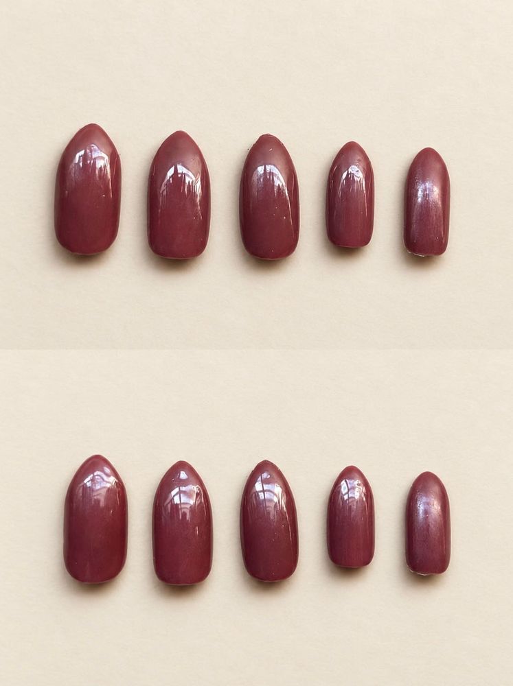 Chic Burgundy Press-On Nails Set