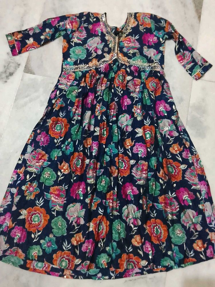 Beautiful Floral Print Ethnic Gown