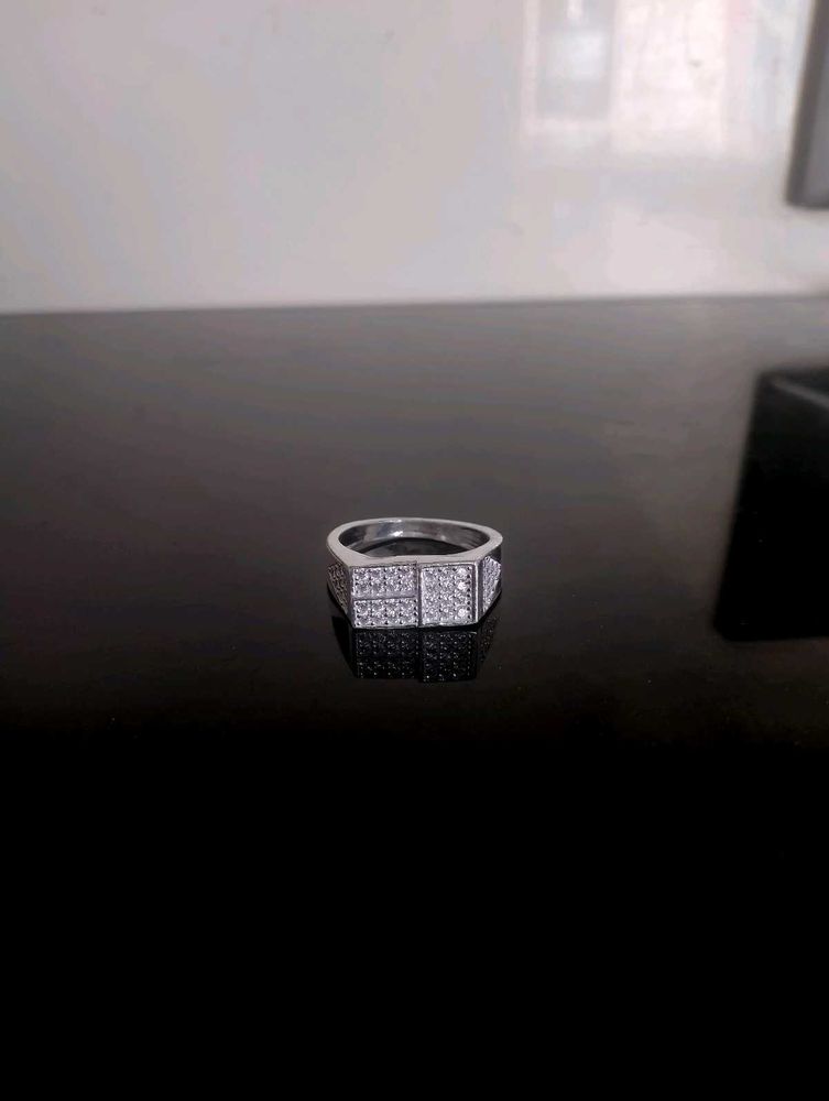 Diamond Gents Silver Ring Pure
