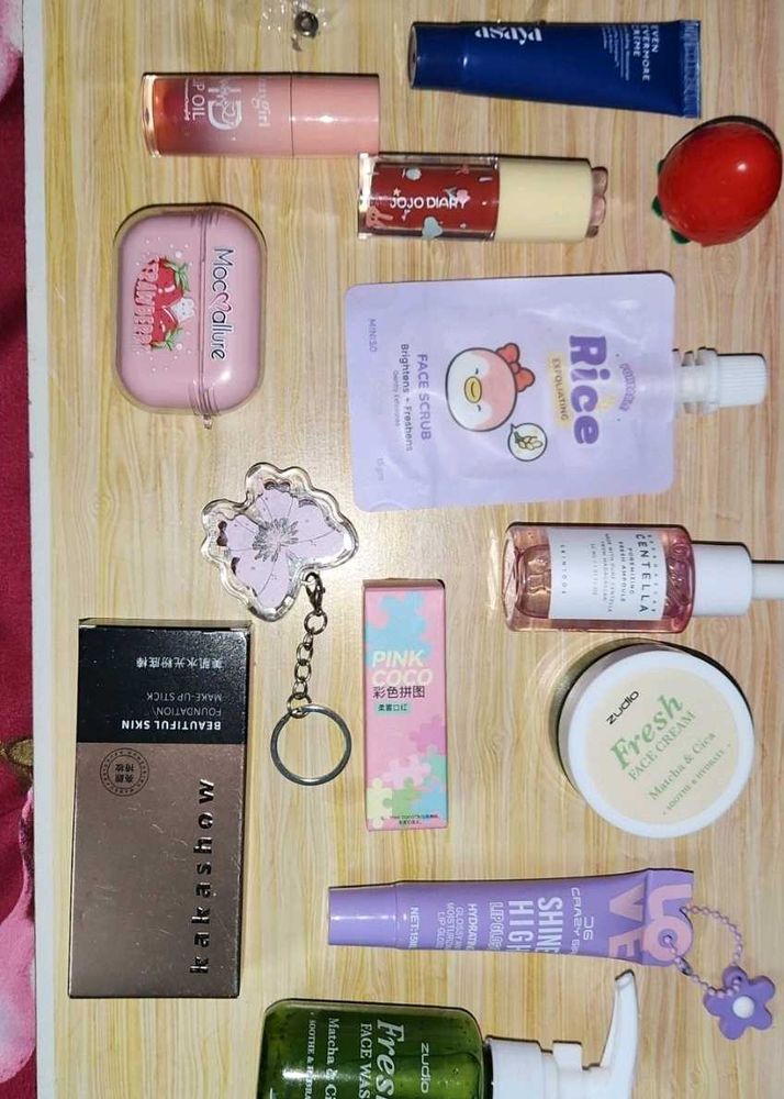 korean cuteSkincare &amp; Makeup Bundle