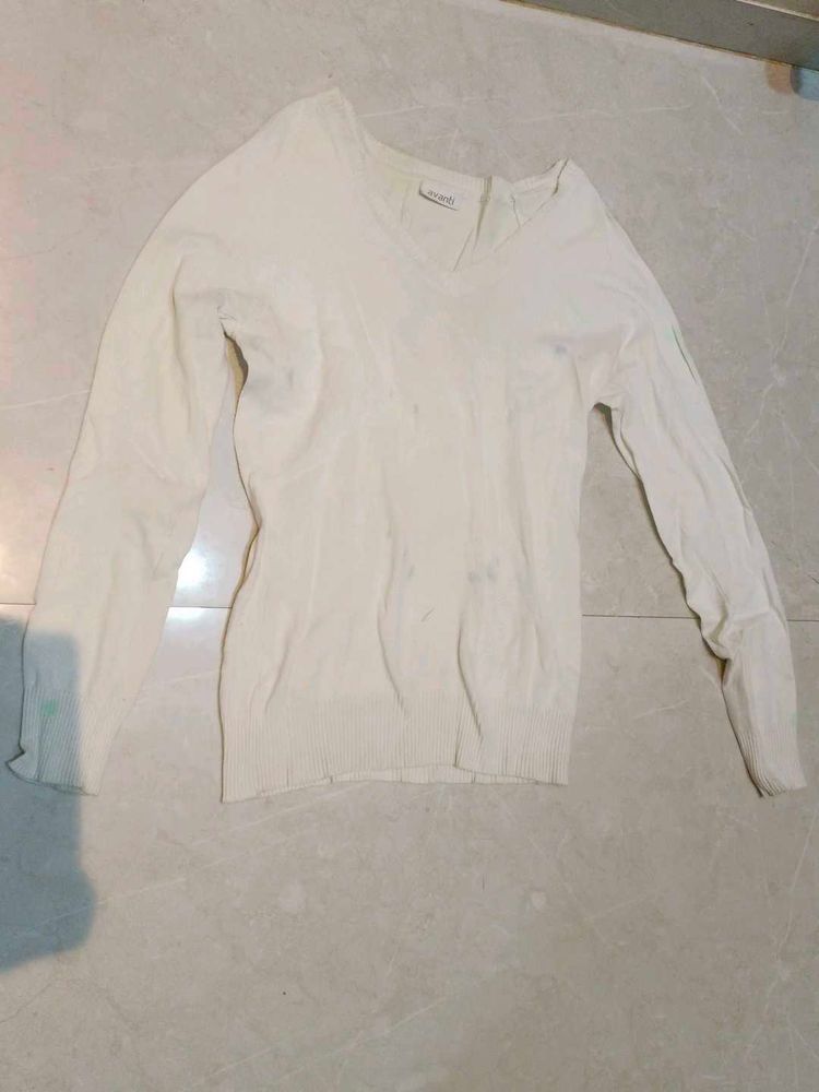 Cream V-Neck Long Sleeve Top