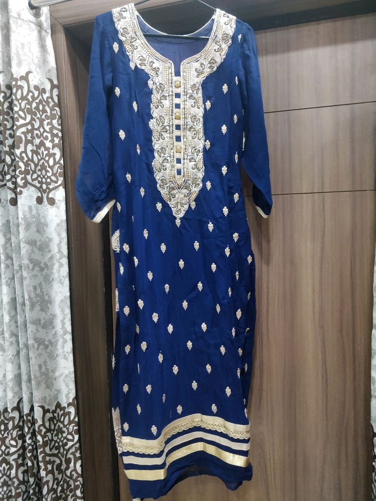 New-Georgette Suit And Dupatta With Plazo Pants.
