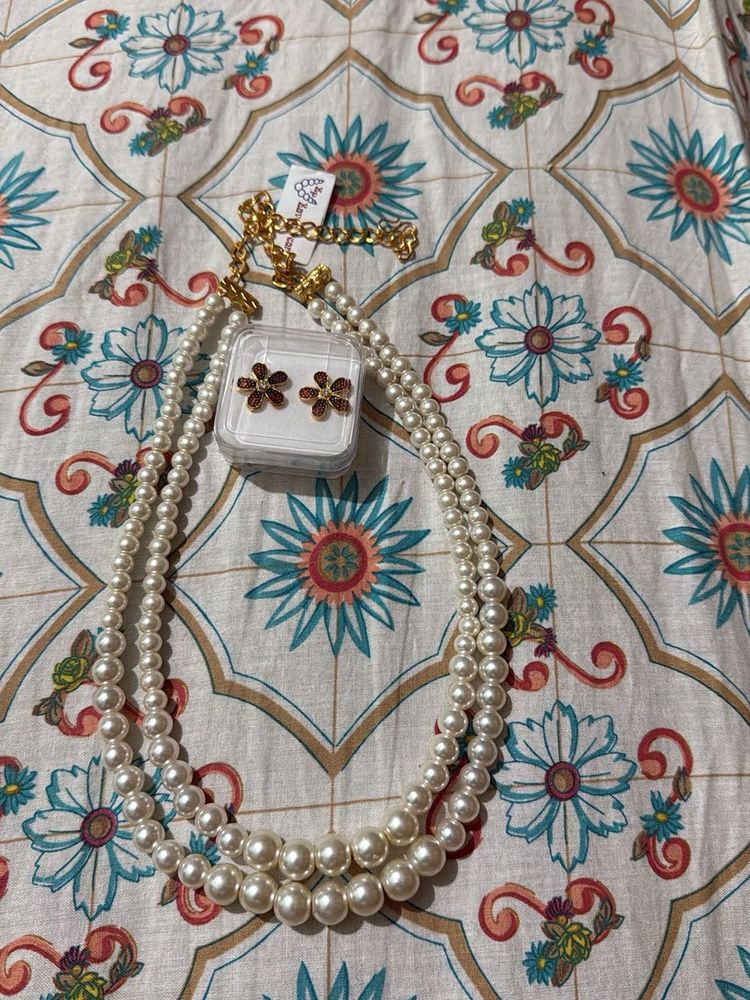 Elegant Double Strand Pearl Necklace Set