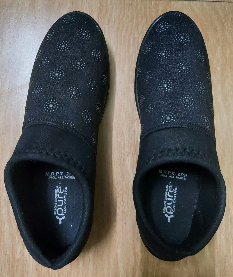 Unused Black Casual Slip On Shoe