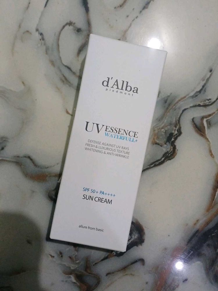 D'Alba UV Essence Waterfull+ Sun Cream SPF50+