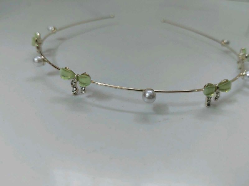 Cute Bow &amp; Pearl Headband
