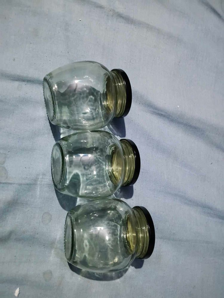 Set of 3 Glass Jars with Lids