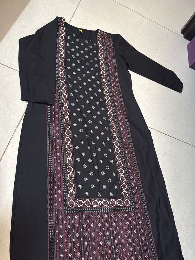 Elegant Black Kurta with Intricate Print