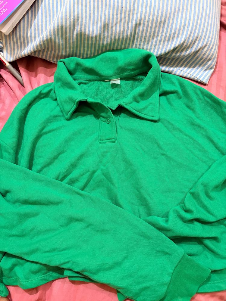 Green Collared Cropped Sweatshirt