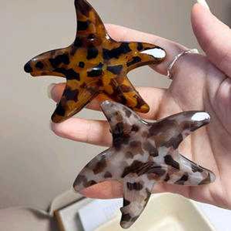 Cute Starfish Hair Clips (Set of 2)