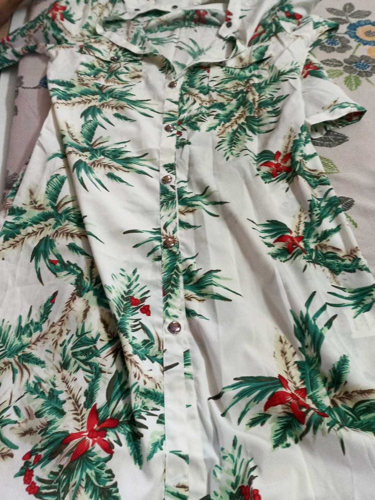 Tropical Print Button-Up Shirt