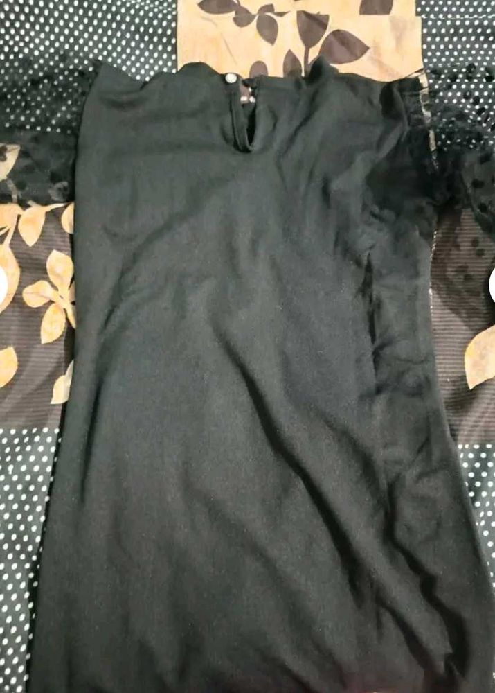 BEAUTIFUL WOMAN DRESS.