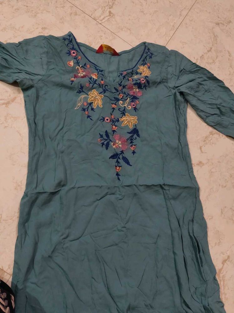 Embroidered Teal Kurta