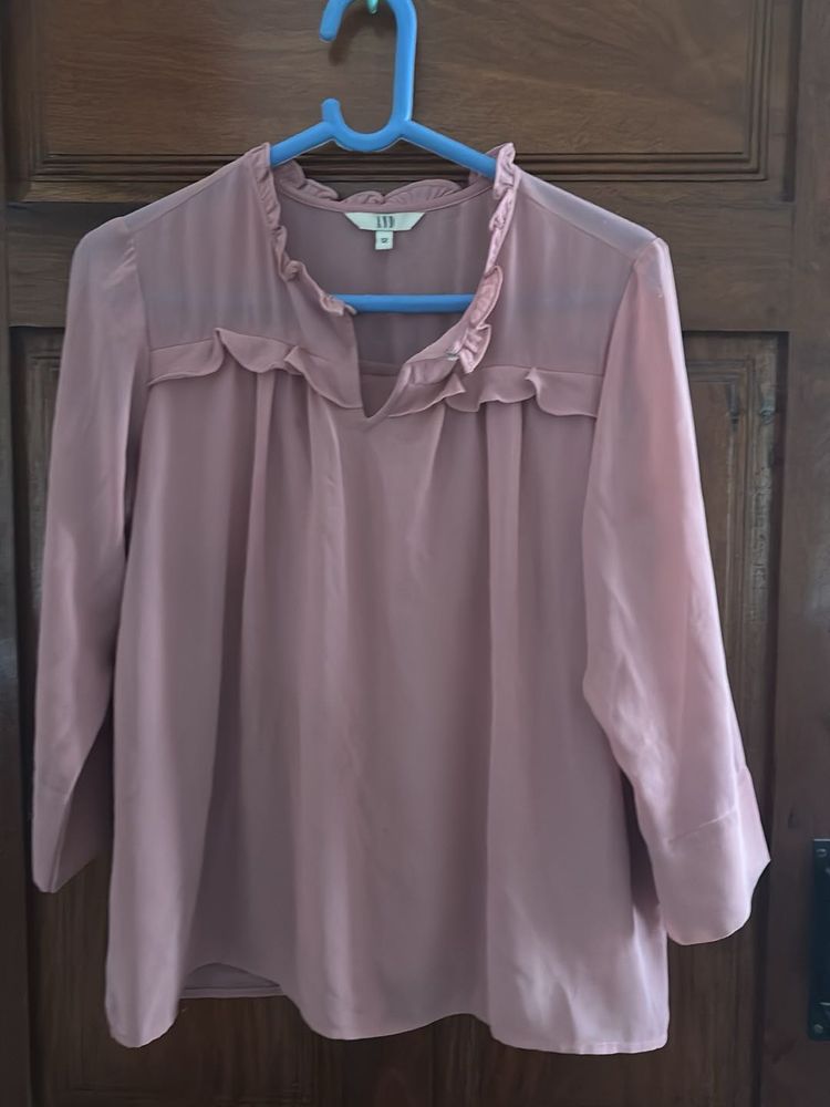 AND Ruffle Blouse