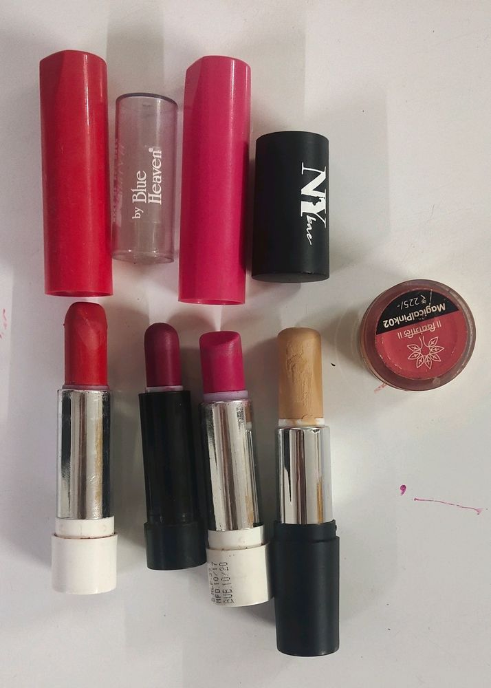 NY Bae Golden NYBFCS 3 Concealer, Blue Heaven Lipstick, Magical Pink 02 Lipstick Combo