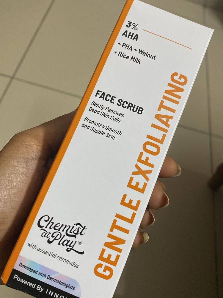 Chemist At Play Face Scrub