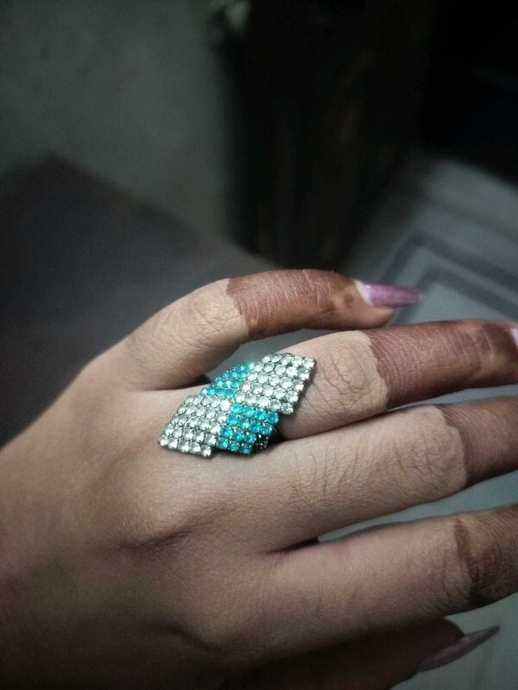 Chunky Rhinestone Ring