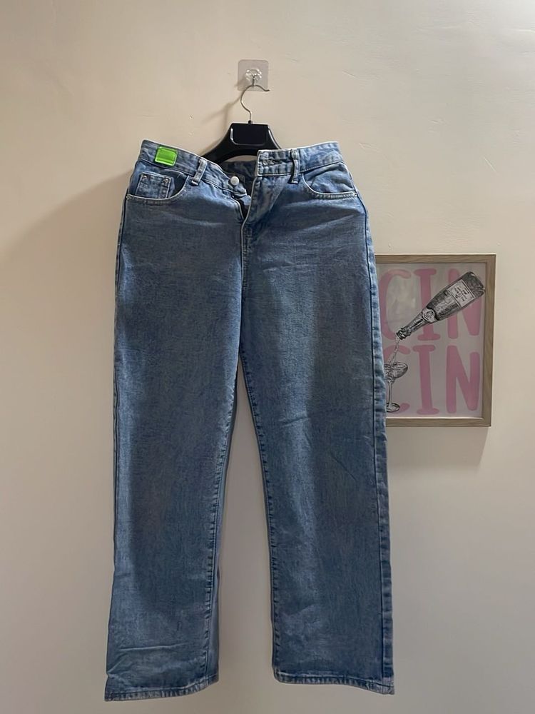 Light Wash Wide Leg Jeans