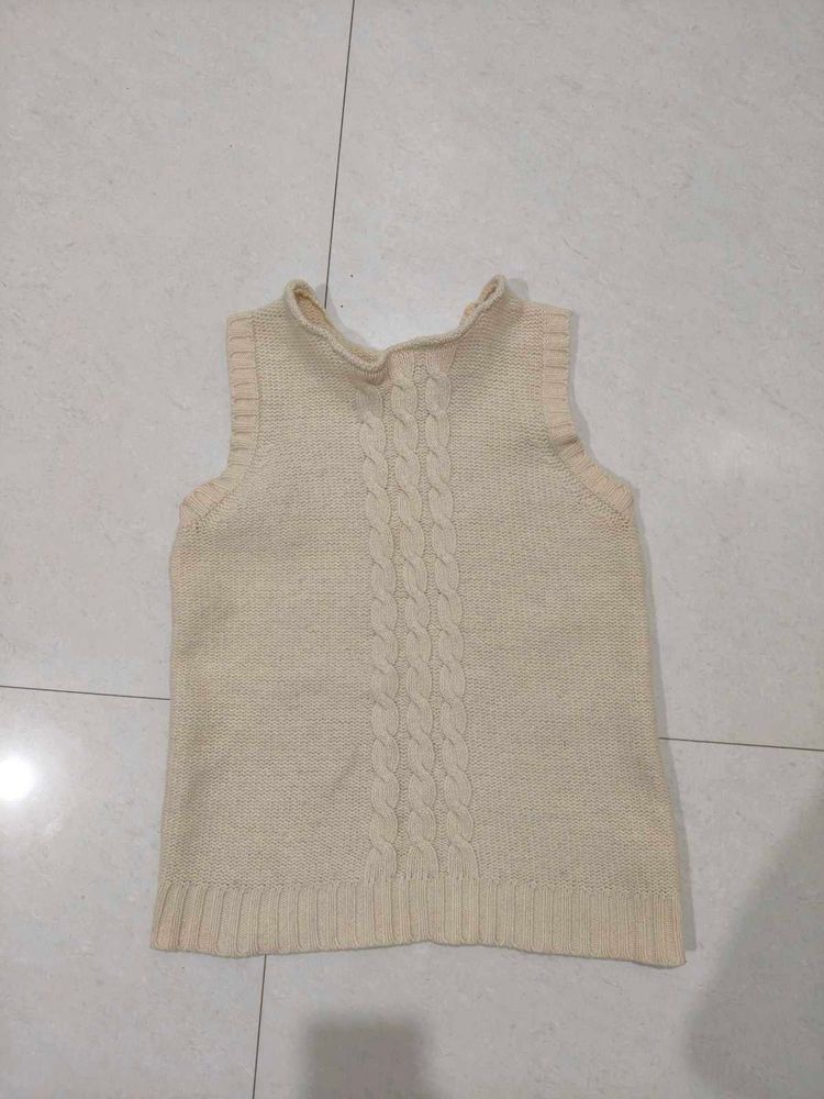 Cream Cable Knit Sleeveless Top