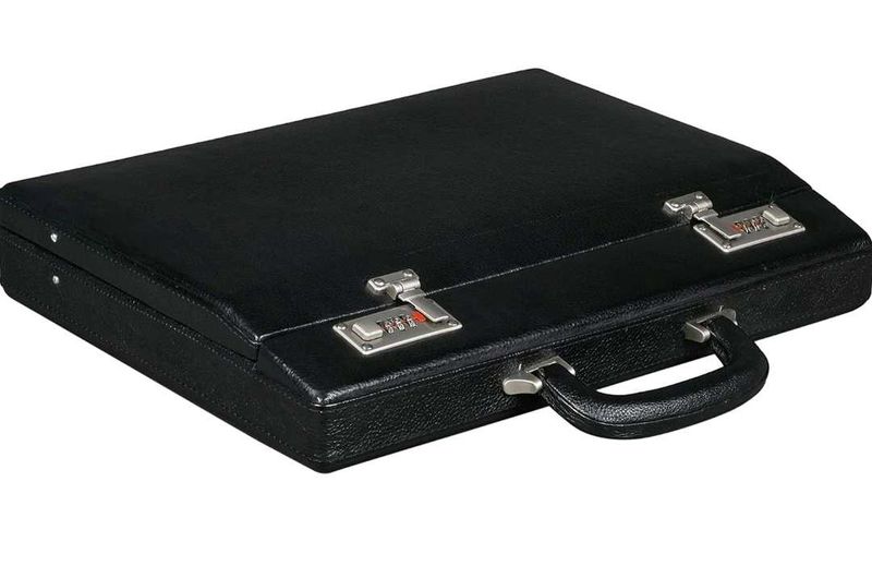 VINTAGE CLASSIC LEATHER BRIEFCASE 💼