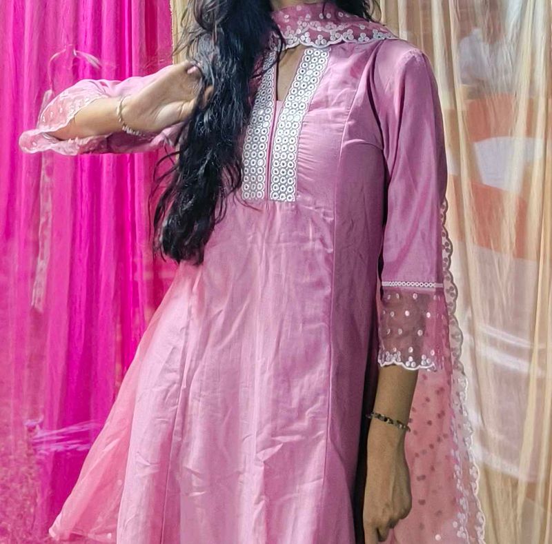 Elegant Pink Kurta Set with pants and dupatta