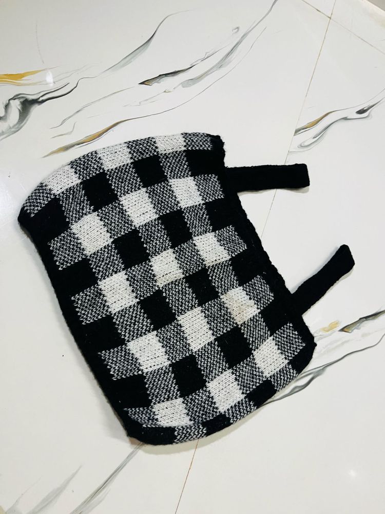 Cozy Plaid Knit Sweater