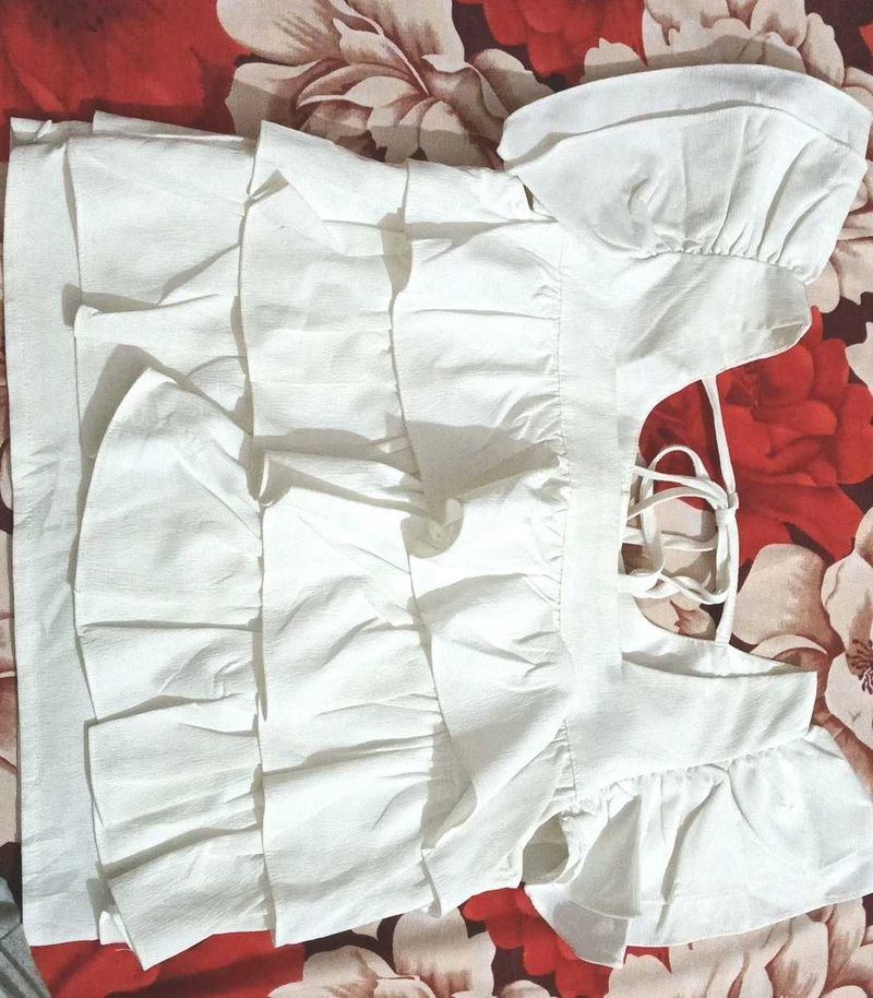White Ruffle Puff Sleeve Top