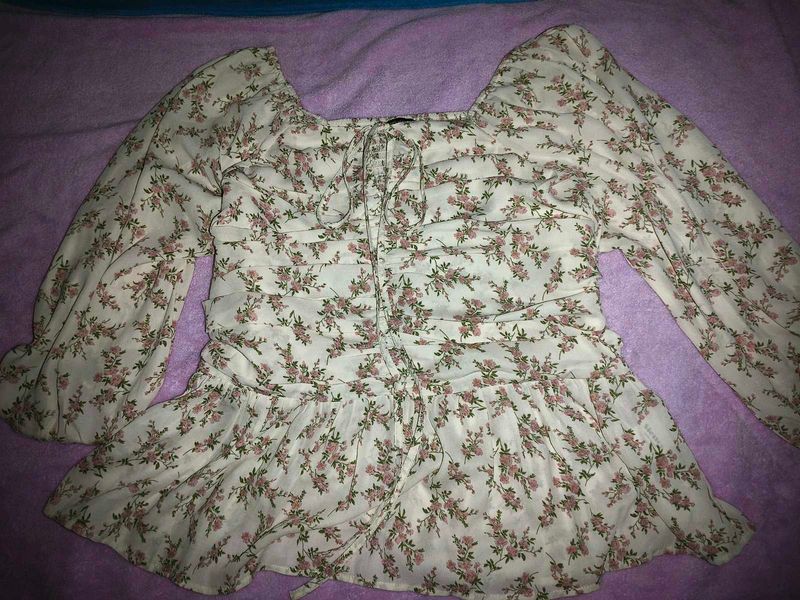 (with Free perfume) Floral Print Puff Sleeve Top