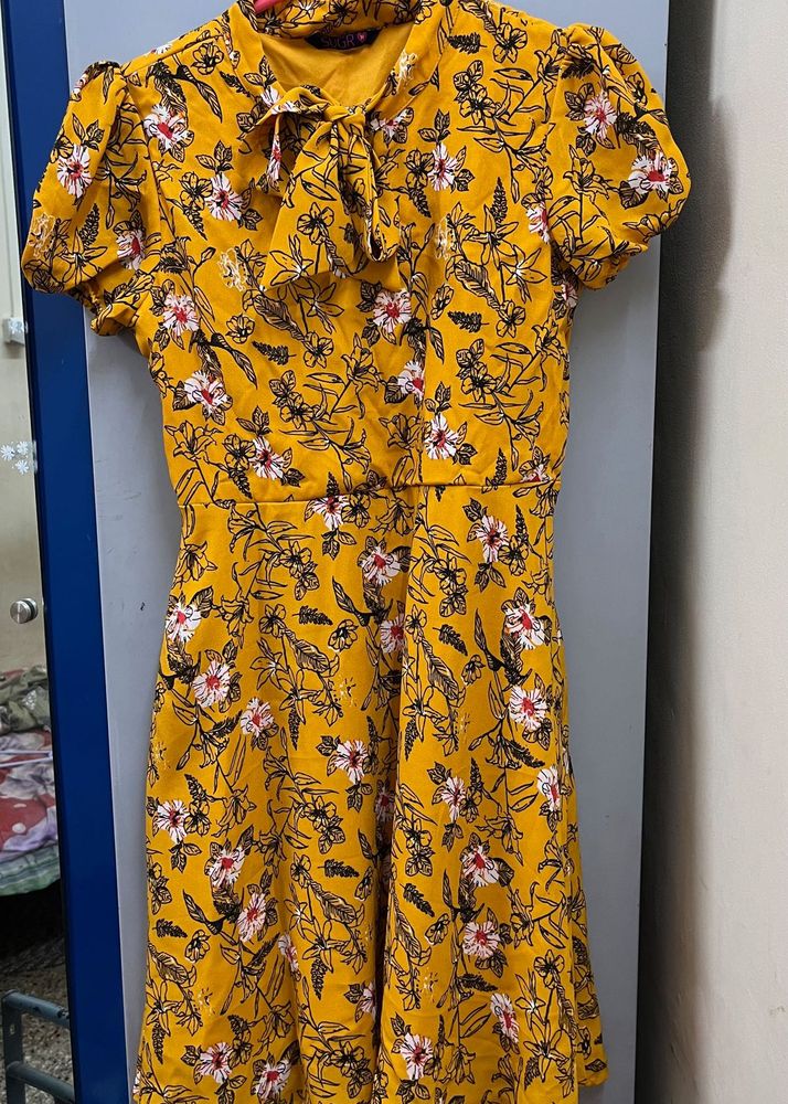 Yellow Floral Puff Sleeve Dress